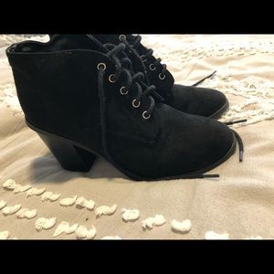 black booties
